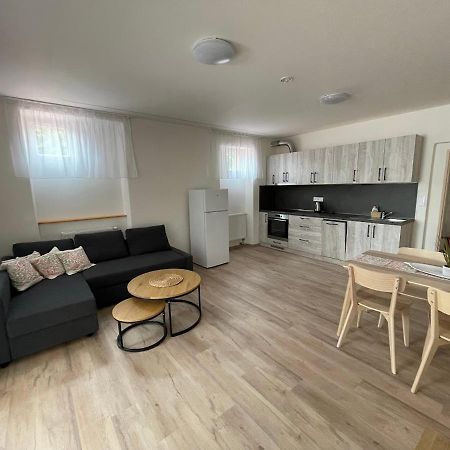 זדיקוב Apartmany Sumavanek מראה חיצוני תמונה